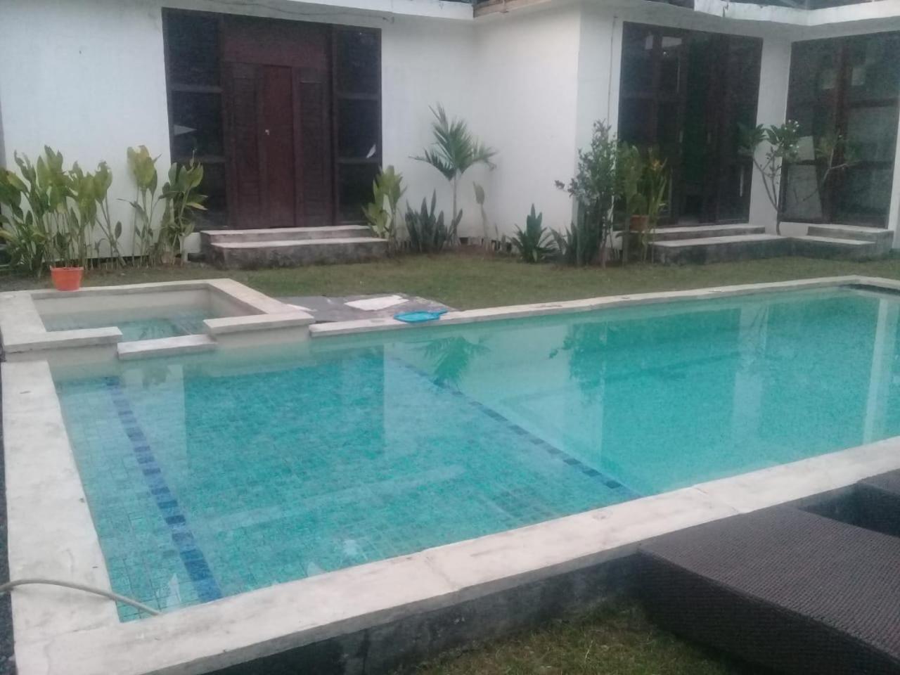 White Sands Resort Gili Trawangan Exterior photo